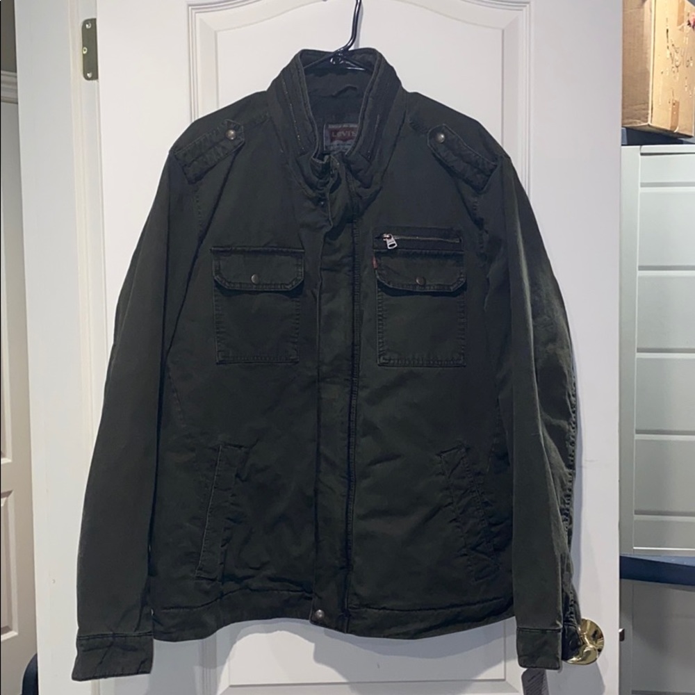 Men’s Winter Coat/ Jacket